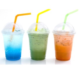 AIOS 50 x Smoothie Cups with Dome Lids Made from Stronger Gauge Recyclable PET (400ml/14oz)