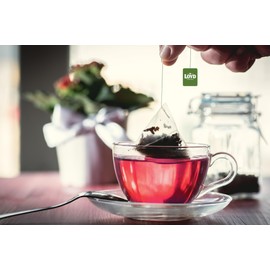 LOYD® Fruit Tea | 20 Tea Bags 40 g | Flavour: Cherry | Flavoured Fruit Fruit Fruit Tea | High Quality Tea Leaves Black Tea Bag Brewing