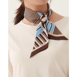 Hazzys (신세계센텀점)SILK100% 블루 스트라이프 쁘띠 실크 스카프 HIMU4F813B1 (South Korea Centum City) SILK 100% Blue Stripe Petit Silk Scarf HIMU4F813B1