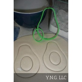 AVOCADO WITH PIT 2 PIECES GUACAMOLE MEXICAN FRUIT SPECIAL OCCASION COOKIE CUTTER BAKING TOOL 3D PRINTED MADE IN USA PR3366