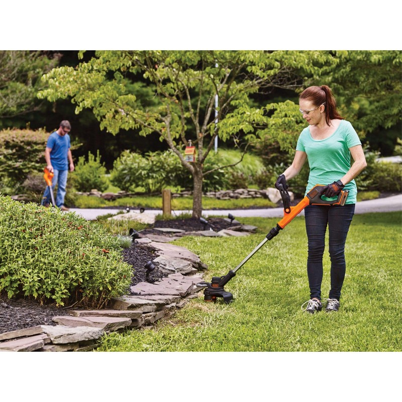 BLACK+DECKER 20V MAX Cordless String Trimmer and Edger with Spool,