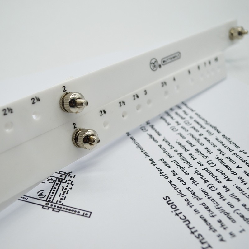 MAYMII Professional Artists Plexiglass Pantograph Artist Drawing Tool Reducer Enlarger