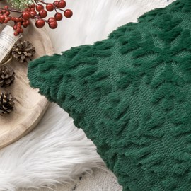 Woaboy Dark Green Throw Pillow Covers Set of 2 Christmas Snowflakes Decorative Pillow Covers 18x18 Inch Soft Plush Faux Wool Pillow Pillowcase Farmhouse Couch Pillows Home Decors for Sofa Livingroom