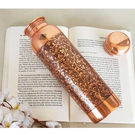 Indian Art Villa Copper Water Bottle 1 Litre, Dark Embossed Design, Ayurvedic Health Benefits, Brown (1000 ml/1 Litre)