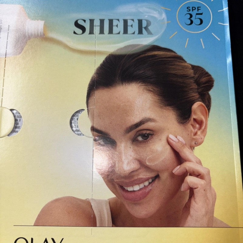 Olay Invisible Sunscreen SPF 35 + Primer 1.7 fl oz