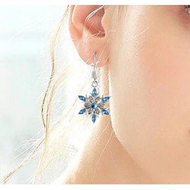 HUUGVBCO 925 Sterling Silver Snowflake Drop Earrings for Women High Polished Silver Dangle Drop Earrings 18K White Gold Plated Dangle Jewelry Crystal Snowflake Earrings for Women