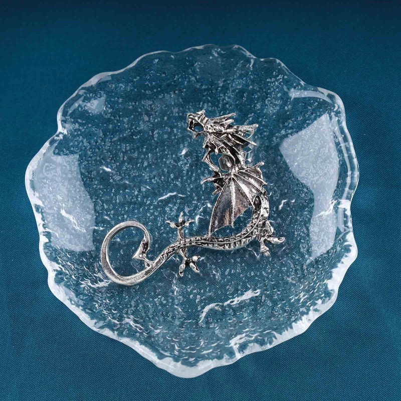 Dervivea Punk Gothic Exaggerated Ear Wrap Earrings - Silver Metal