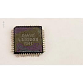 SANYO SMD IC LA9200N USED IN MANY APPLICATIONS.  SHIPS FROM USA
