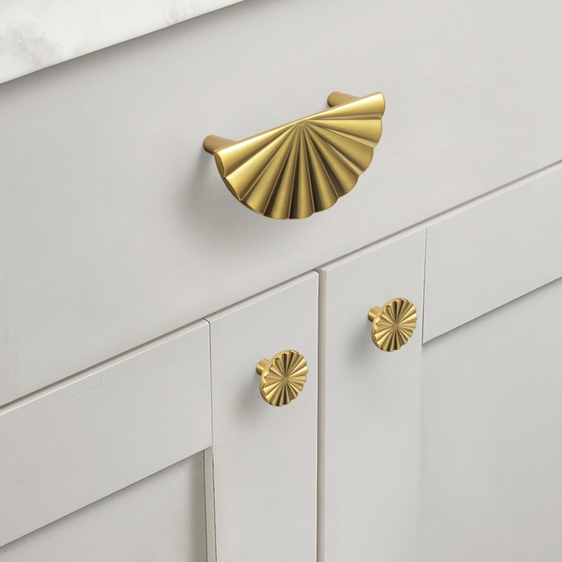 Goo-Ki 2.5''Hole Centers Light Brushed Gold Cabinet Pulls,Modern Accessible LuxuryZinc