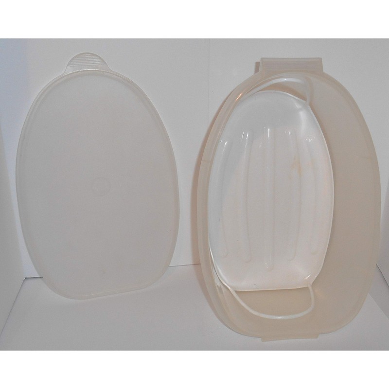 Tupperware Vintage Style Flavor Saver Poultry Keeper