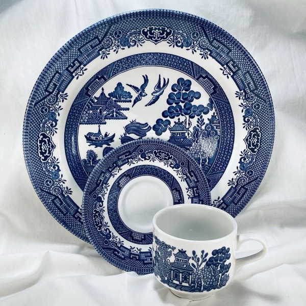 Churchill New Churchill Blue Willow 3 Piece Place Setting Dinner