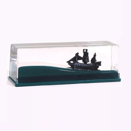 Ghost Ship Black Pearl Ship In A Bottle Fluid Liquid Drift Bottle Living Room Decoration Gift Float Ornaments,Unsinkable Boat in a Box gifts boyfriend  gifts Husband - Color: THOUSAND SUNNY