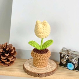 Lutoku Cute Knitted Flower Plant, Kawaii Handmade Crochet Flowers,Small Potted Artificial Flower Plants, Desk Home Car Dashboard Decorations (Tulip-yellow)
