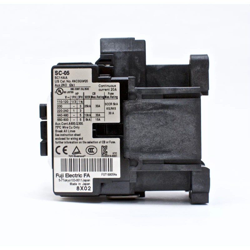 FUJI Magnetic Contactor SC-05 3A2a Coil: 220V