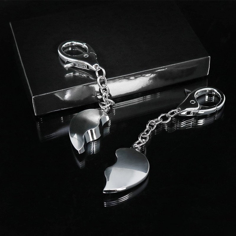 com-four® Set of 2 Metal Key Rings with Carabiner for
