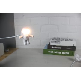 SOONDAR® Creative Spaceman Astronaut LED Flexible USB Light for Laptop PC Notebook