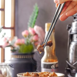 Metal Chopsticks, IQCWOOD 10 Pairs 8.66 Inch Stainless Steel Flat Chopsticks, 304 Korean Chopsticks Reusable Dishwasher Lightweight Silver Reusable Chopsticks Set for Dinner