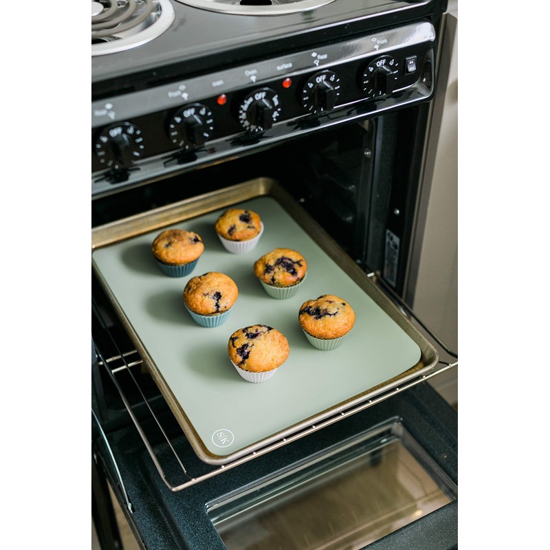 The Silicone Kitchen Reusable Silicone Baking Cups - Pack of