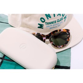 Peepers by PeeperSpecs Women's Capri Bifocal Sunglasses Cat-Eye, Pink Botanico, 1.50 + 1.5