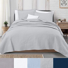 3-Piece Detailed Channel Stitch Quilt Set with Shams. Light Gray Full/Queen Quilt Set, All Season Bedspread Quilt Set, Alicia Collection (Full / Queen, Light Gray)