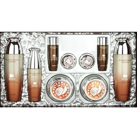 Snail aging women's skin lotion cream and sense cosmetics set / 스네일 에이징 여성 스킨로션 크림에 센스 화장품 세트