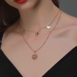 Yienate Layered Sunburst Sequin Choker Necklace Boho Gold Sun Pendant Necklace Sequin Necklace Charm Celestial Necklace Jewellery Gift for Women Girls