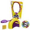 Hasbro Gaming B7063100 “Pie Face” Party Game, French-language version