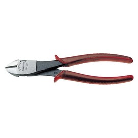 3. Peaks Piano Wire Strong nippa Molded Grip 190 mm NP – 190P