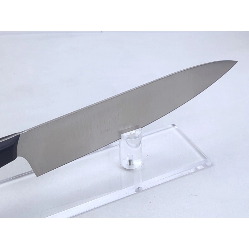 ZWILLING J.A. HENCKELS Henckels DEFINITION 8" CHEF'S Knife, Made w/