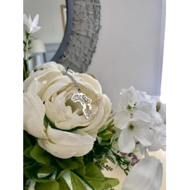 CrownOfRibbons Africa Necklace for Women, African Jewellery with the Tree of Life, in a Gift Bag