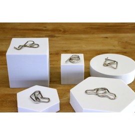 Chienowa 5-Piece Set of 12 Classical Toys, Made in Japan, Educational Brain Training, Puzzle, Games, Mystery, Ring, Handplay