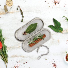 HIC Kitchen Herb Infuser Pod, 18/8 Stainless Steel Mesh, For Herbs, Spices, and Loose Teas