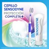 Sensodyne Cepillo de Dientes para Dientes Sensibles Protección Completa, Suave,