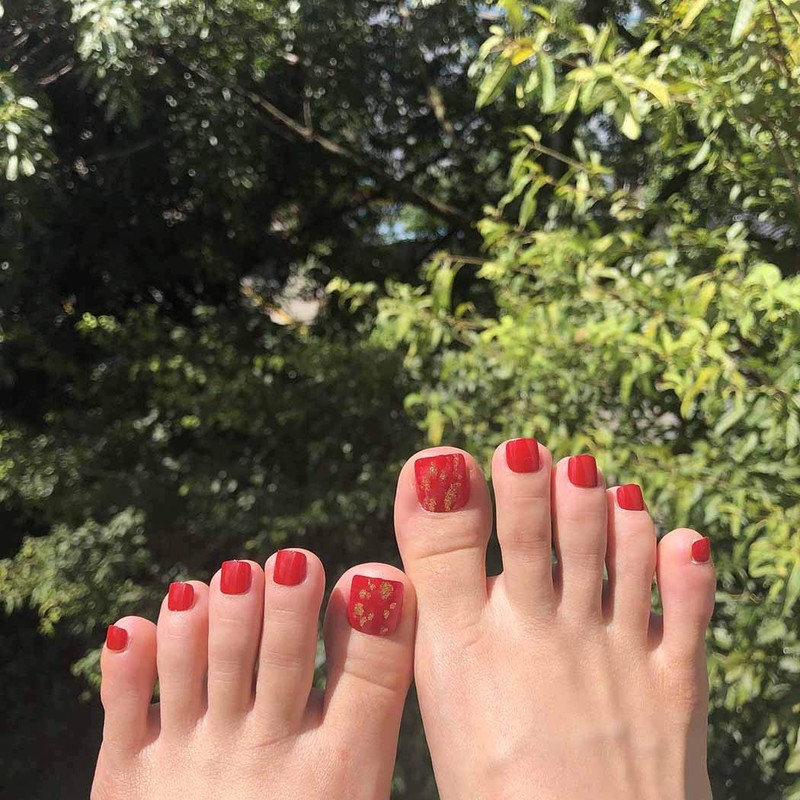 Sakytal Esmalte de uñas falsas con purpurina, color rojo, con