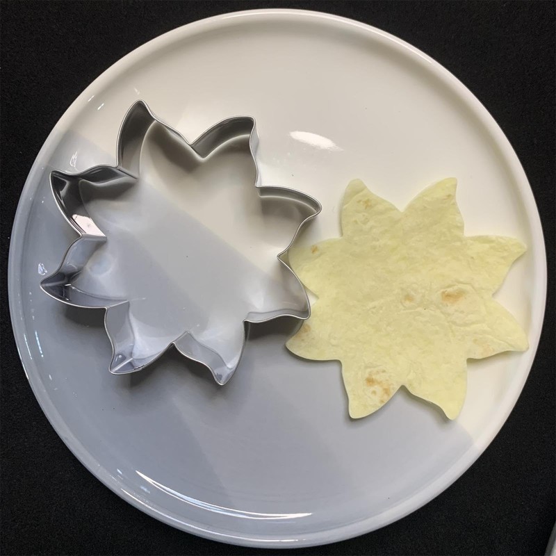 LUBTOSMN Sun Cookie Cutter-3.78 inch-Summer Biscui Cookie Cutters Fondant Molds