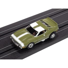 Auto World Green & White 1971 AMC Javelin AMX Electric Slot Car X-Traction Auto World Hobby