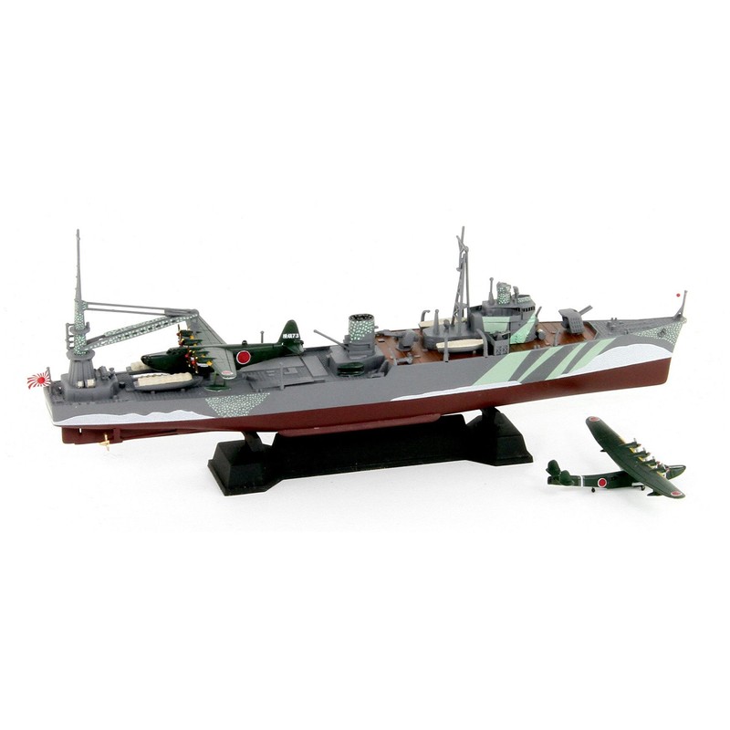 Pit Road W203 1/700 Sky Wave Series Japanese Navy Watercraft