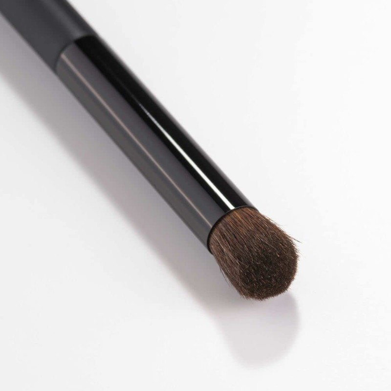 ARTDECO Professional Eye Blender - Eyeshadow Brush for Blending -