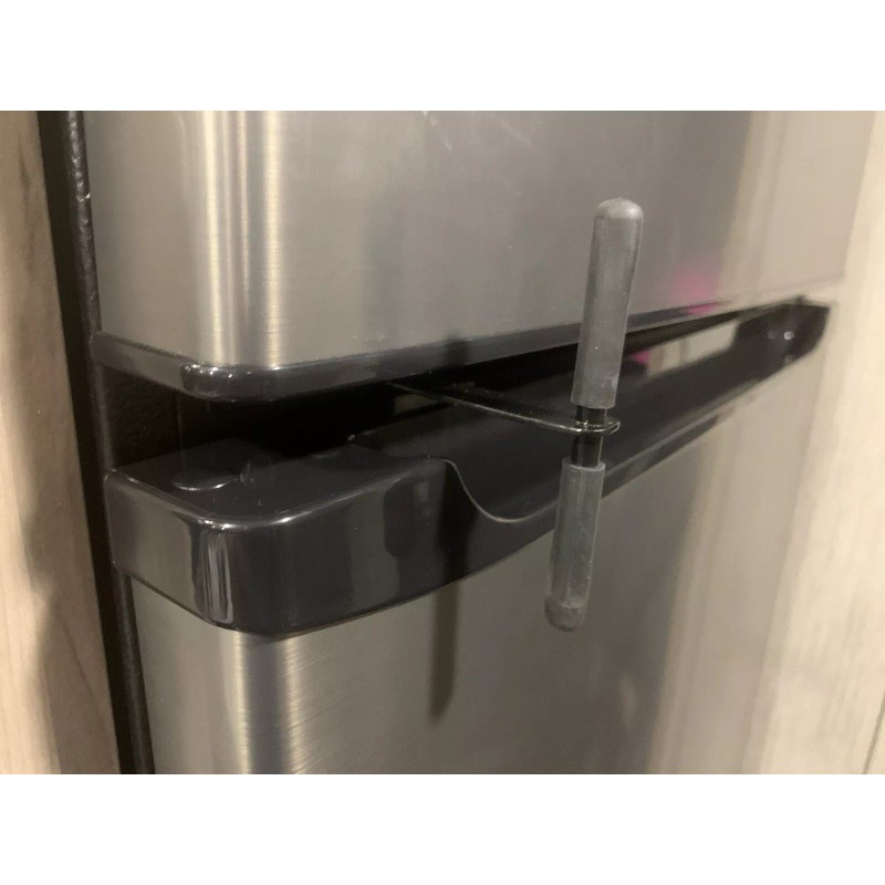 EverChill 10.7 Cu Ft RV 12V Compressor Refrigerator Door Travel