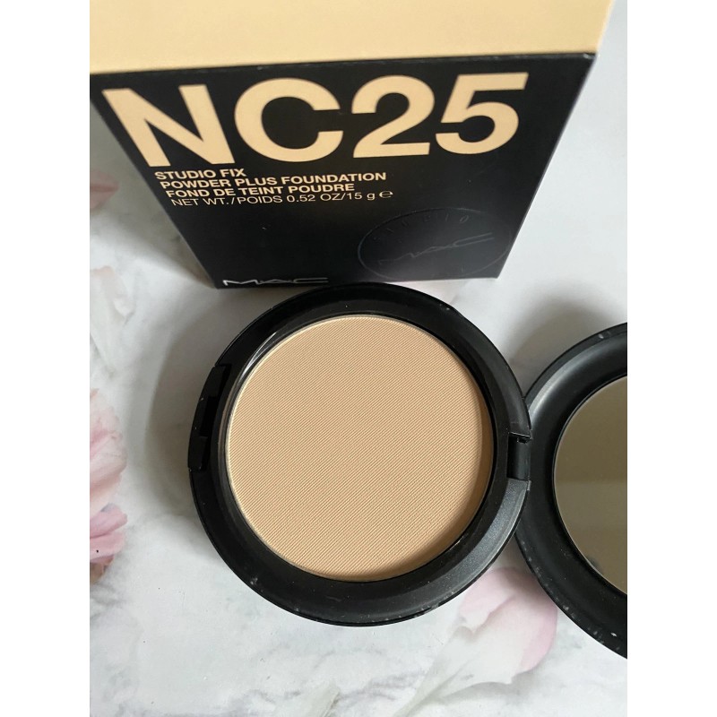 M·A·C NC25 MAC Studio Fix Powder Plus Foundation Full Size