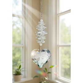 45mm Transparent Glass Heart-Shaped Hanging Light-catching Crystal, Heart-Shaped Crystal suncatcher, Suitable for Windows, Balconies and Home Decoration, a Gift for Ladies and Mothers