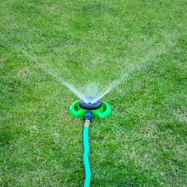 Lawn Sprinkler Circular or Directional Covers Large Area
