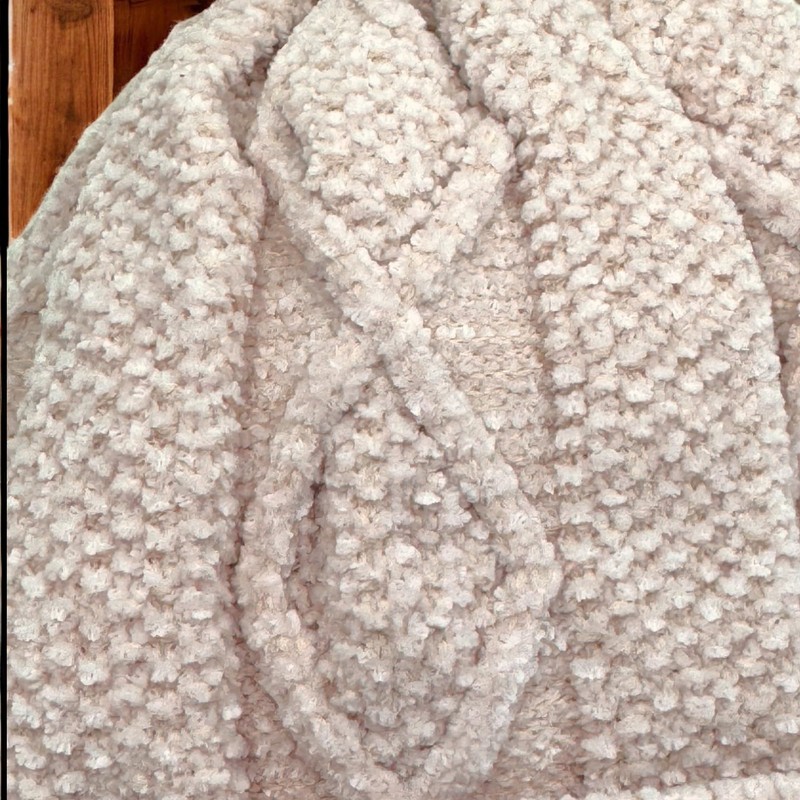 MIJOMA Cuddly soft chenille hat with faux fur pompom, knitted