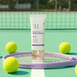 AUL 에이유엘 나이아신골드 선크림 SPF50+PA++++ 30ml. 1개 AYUL Niacin Gold Sunscreen SPF50+ PA++++ 30ml. 1 piece