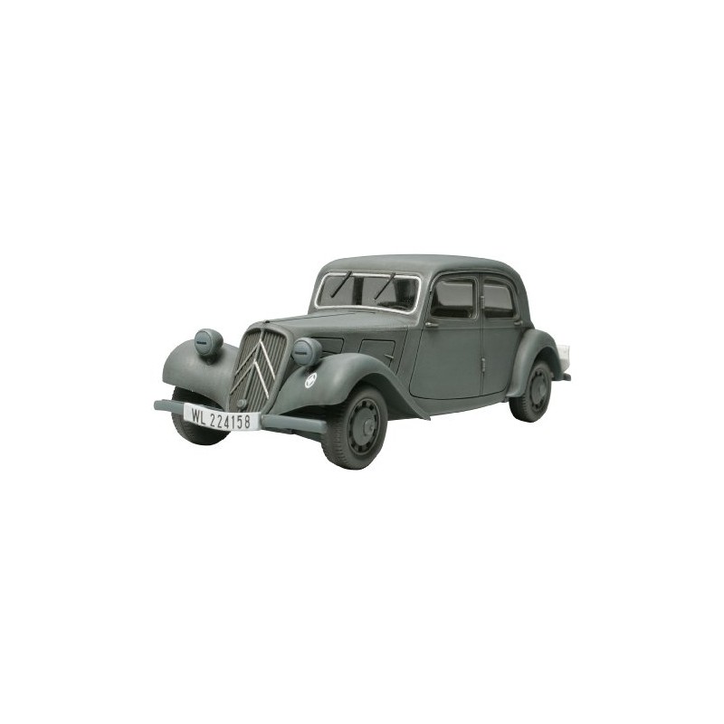 Tamiya 32517 1/48 Military Miniature Series No. 17 Citroen 11CV