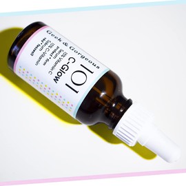 Geek & Gorgeous 101 C-Glow - 15% Vitamin C Serum, Super Light + Ferulic Acid & Vitamin E, Provides Environmental Protection, Increases Collagen and Balances Skin Tone - All Skin Types 30ml