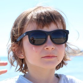 SURF MONKEY POLARIZED sunglasses boy/girl | UV400 protection 100% UVA and UVB rays Safe | BPA Free | 3 – 12 years (green/pink)