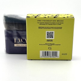 L.W.Y.A by Kim Gravel LWYA Gone in a Swipe Pro Foundation Brush – Sealed – New