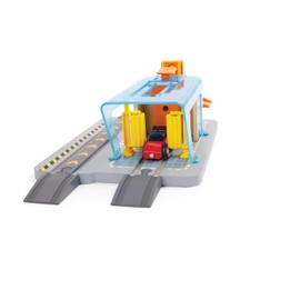 Hape Car Wash and Workshop, Washing and Repairing Cars, Interactive Toy for Kids