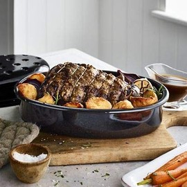 Lakeland Enamel Self Basting Oval Roasting Tin with Lid